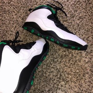 Retro Jordan 13s “Seattle”